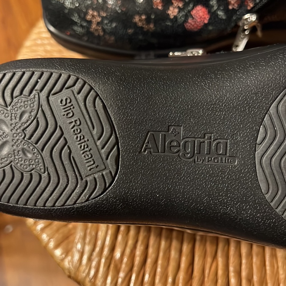Brand new ankle boots - Picture 3 of 4